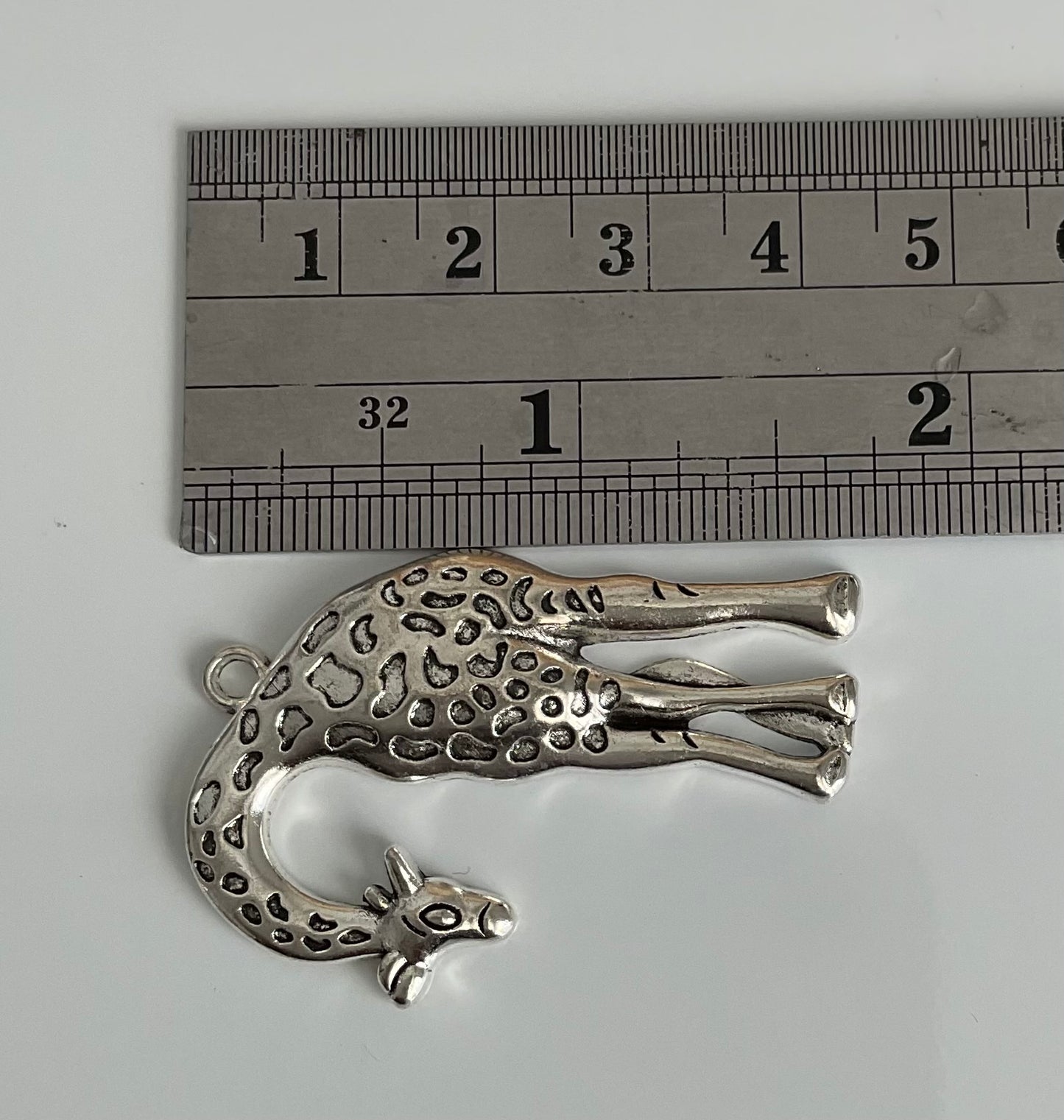 🦒 Charm Jirafa