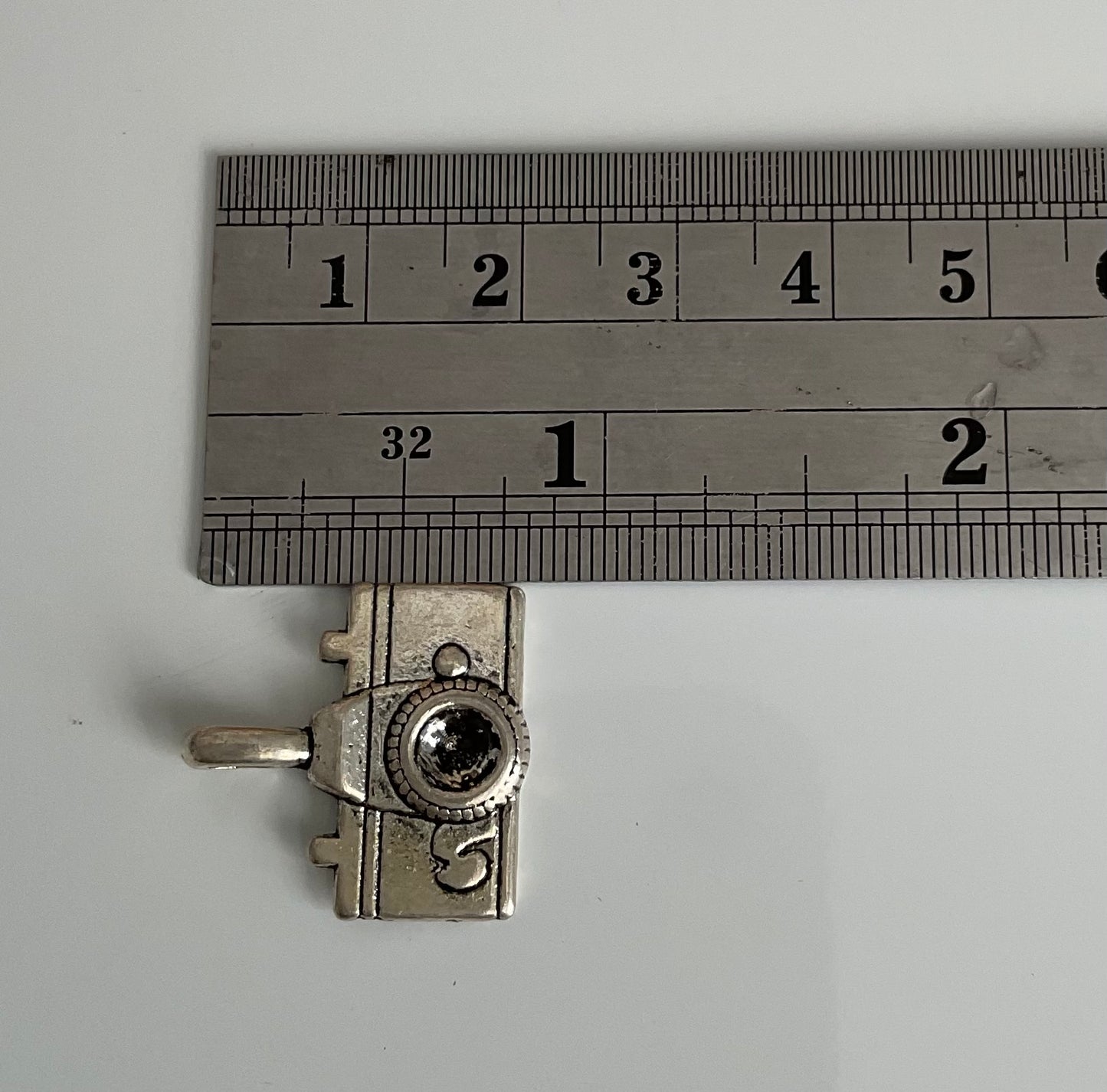 Charm Cámara Vintage 📸