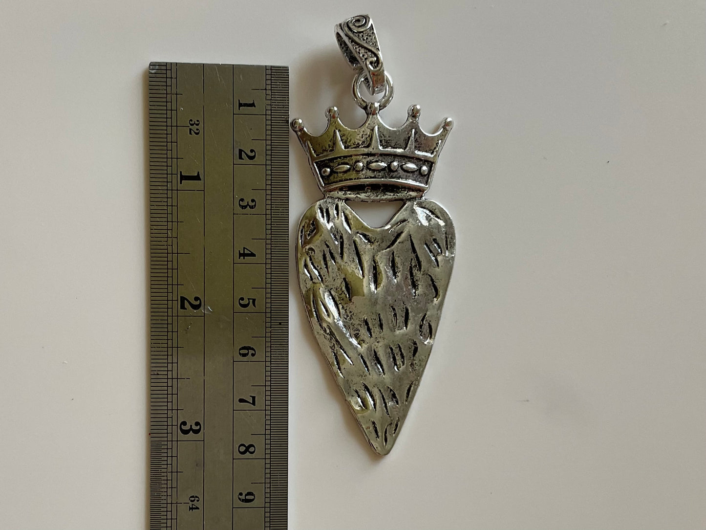 👑 Corazón Coronado