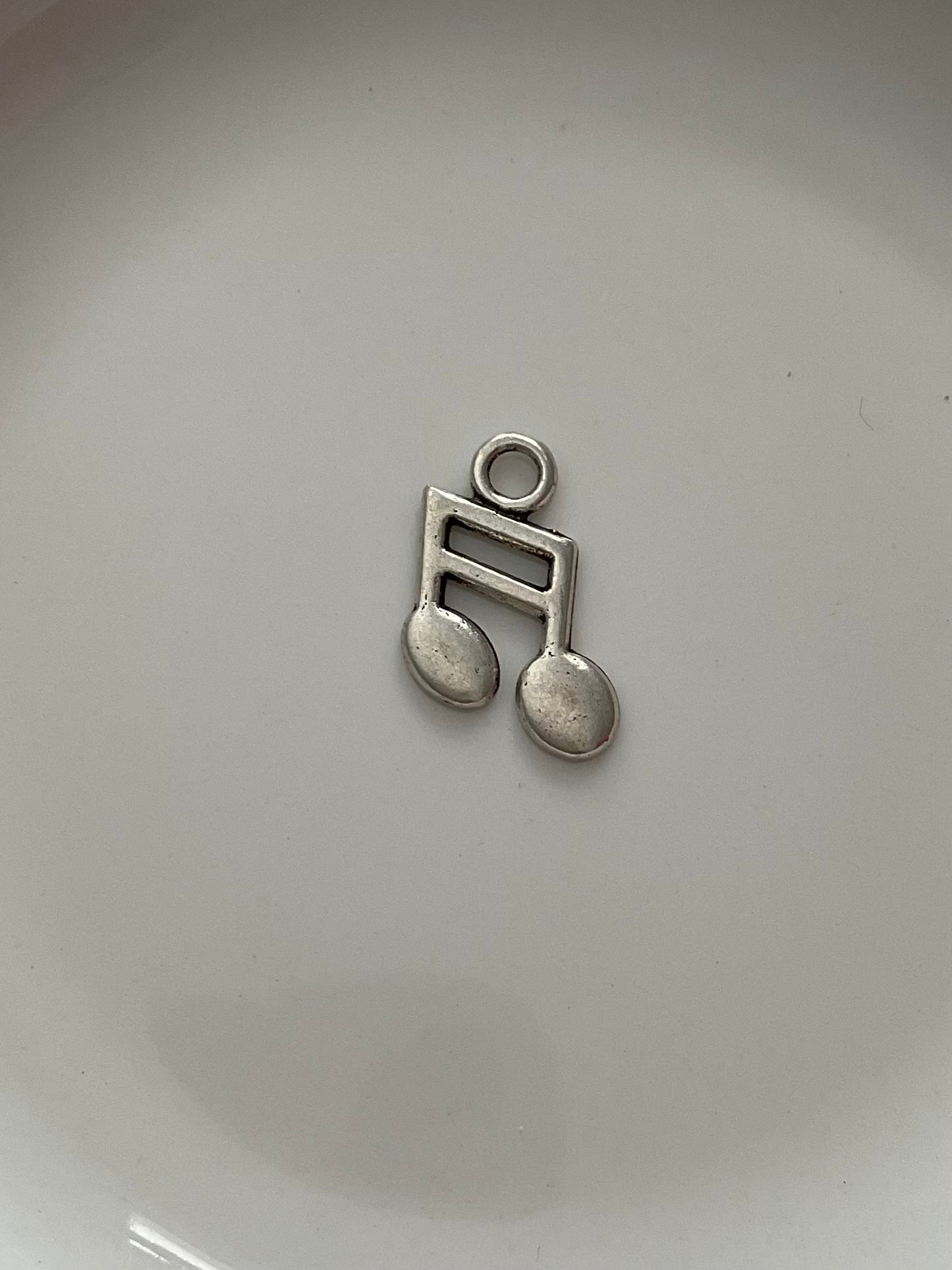 🎼 Charm Claves de música