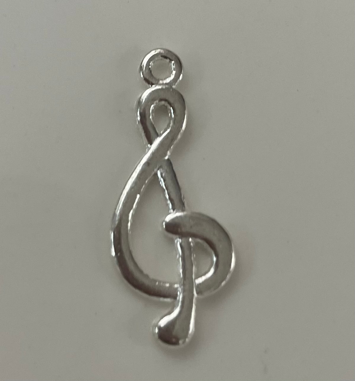 Charm Clave de Sol (25 pz)