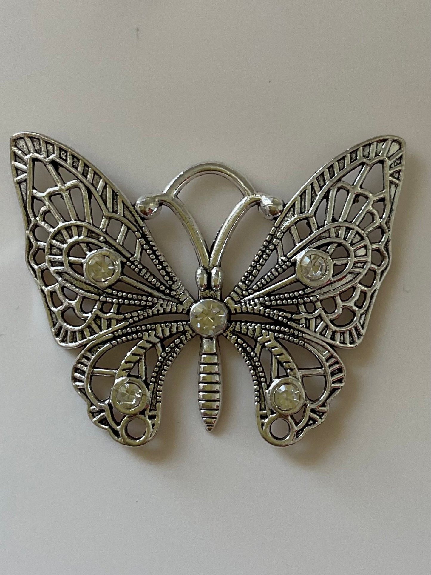 🦋 Mariposa Filigrana Brillante