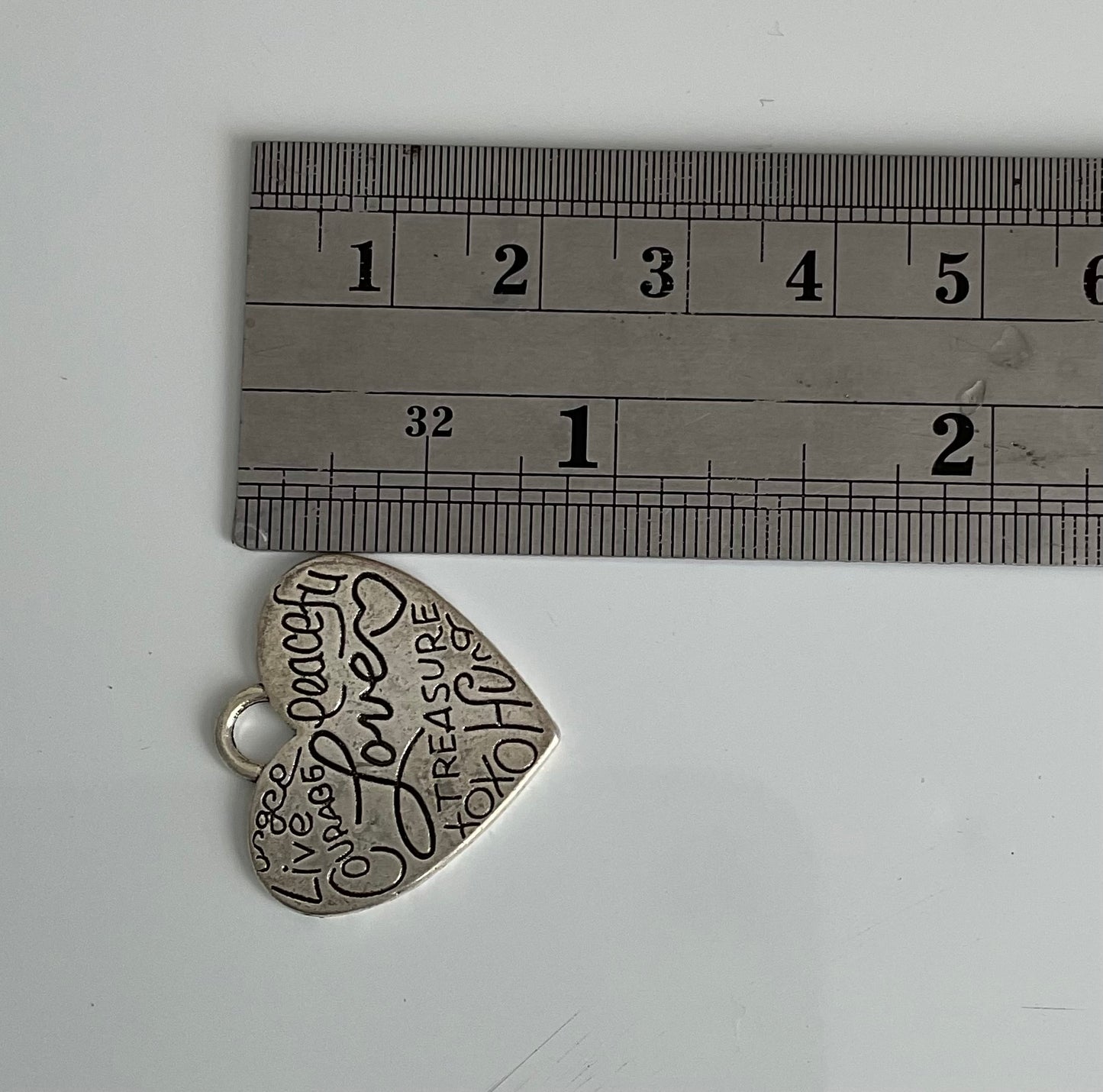 Charm Corazón de Amor (18 Pz)