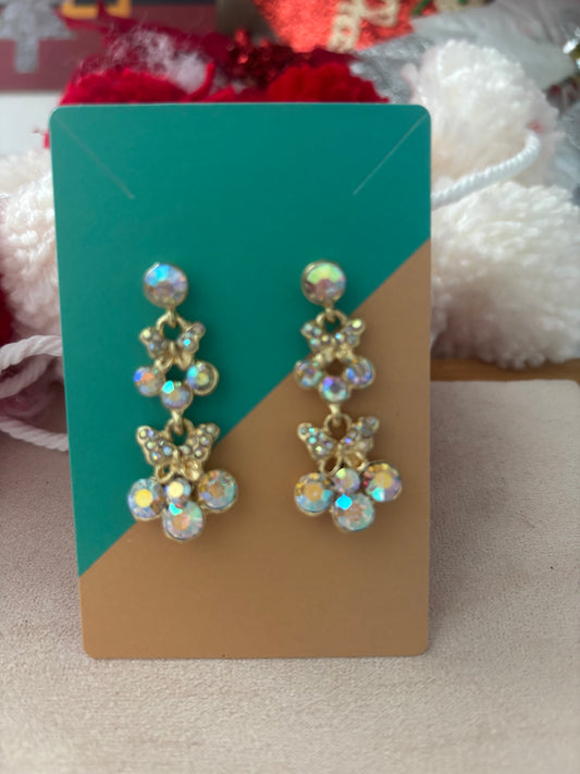 Aretes Brillo Floral Elegancia Casual