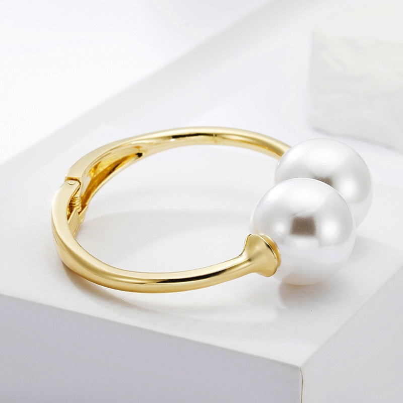 Europe and America  Fashion Trend Open-Ended Bracelet Metal Texture Pearl Design Bracelet