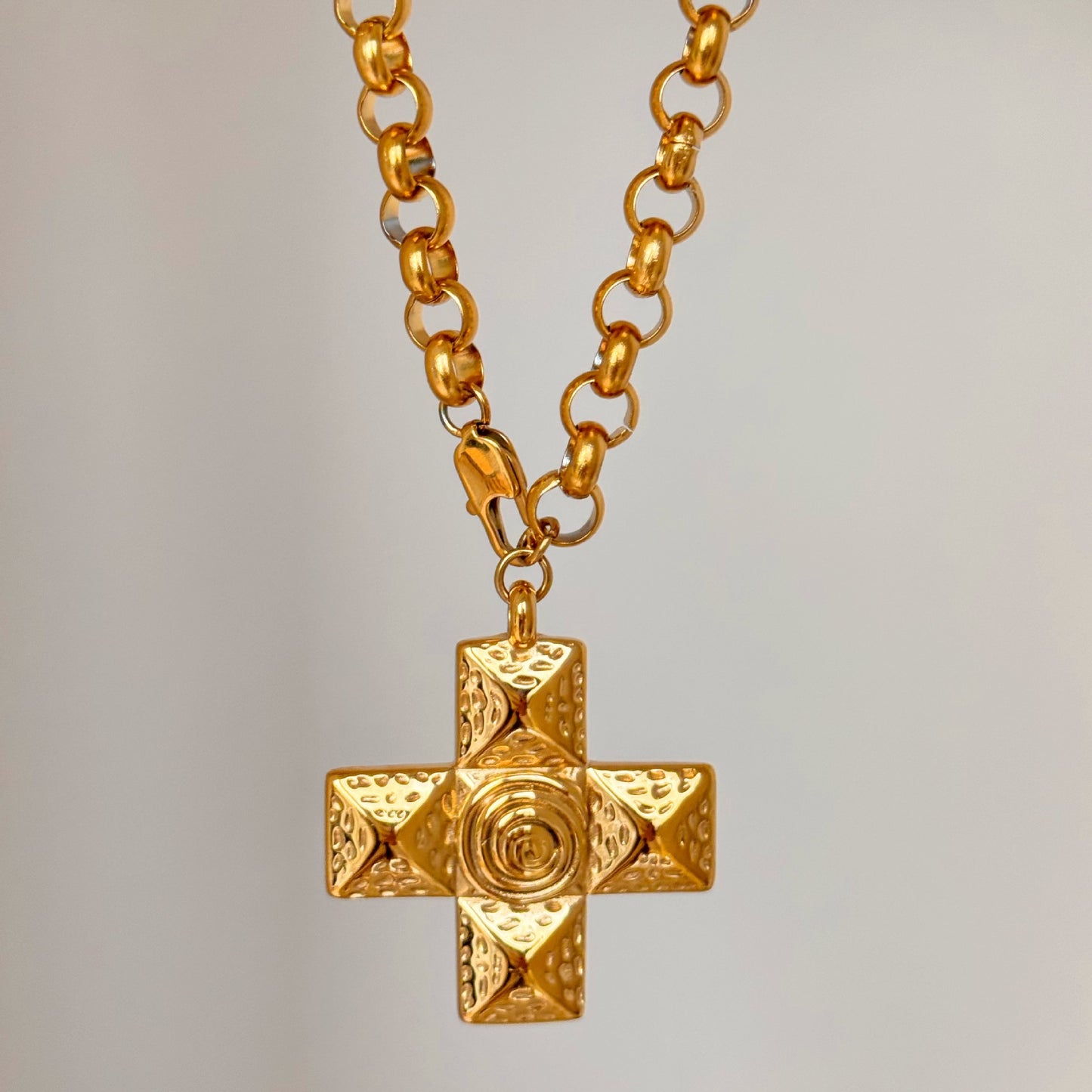 Jewelry Retro Cross Titanium Steel 18K Gold Plated Plating Pendant Necklace