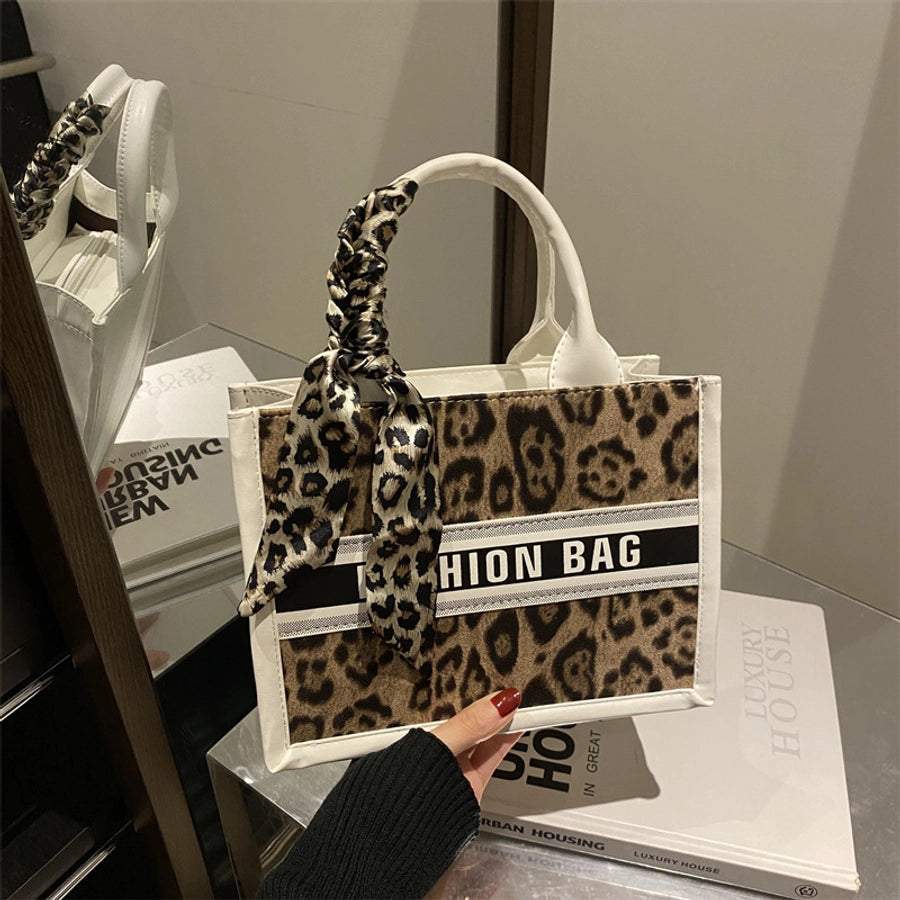 Women's Medium Special Letter Leopard Streetwear Sewing Thread Square Zipper Tote Bag