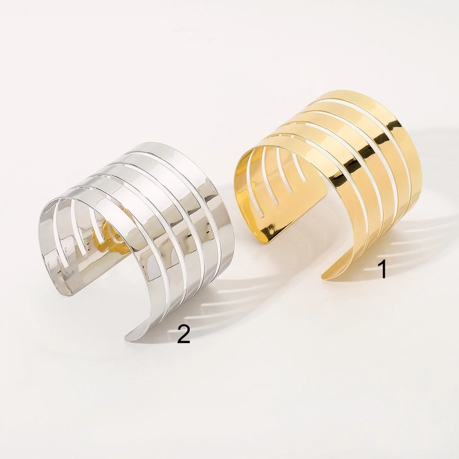 Retro Exaggerated Commute Geometric Alloy Bangles