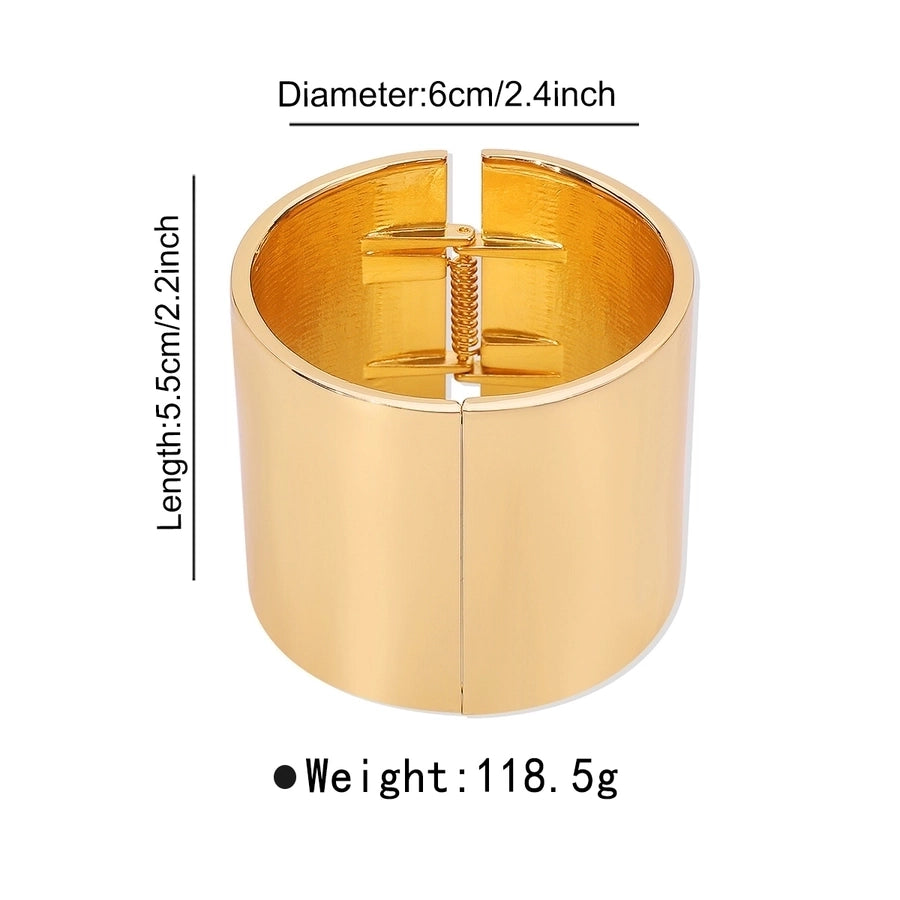 Elegant Exaggerated Geometric Alloy Bangles