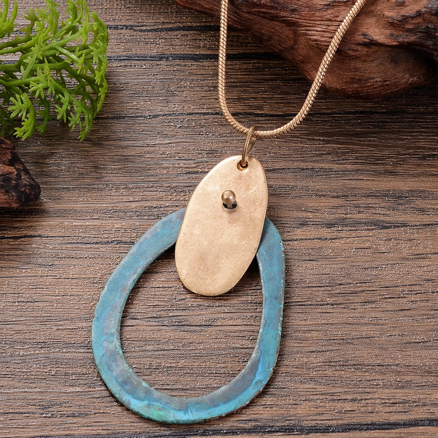 Retro Oval Alloy  Pendant Necklace